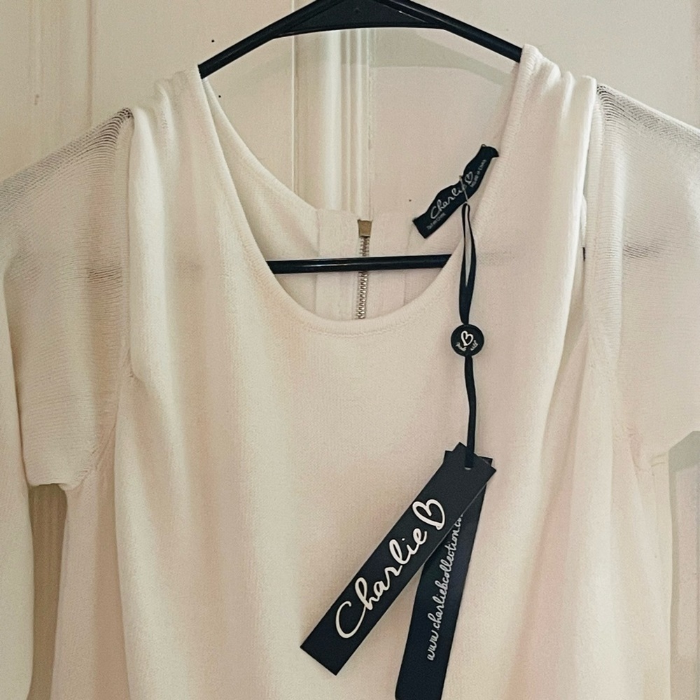 New  Charlie B Cutout Crepe knit Top NWT